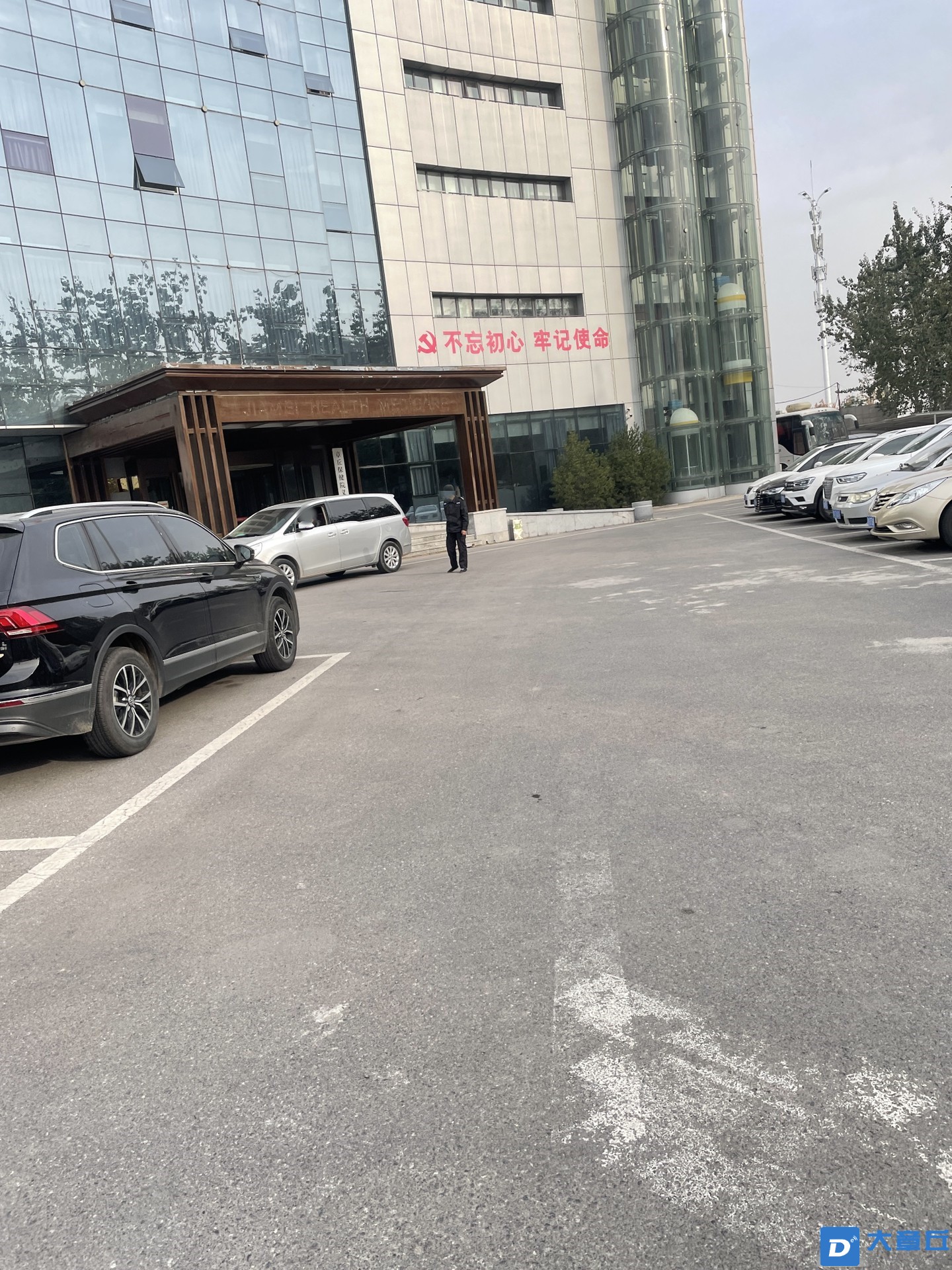 090726r1va11e6xexaoeyx_副本.jpg