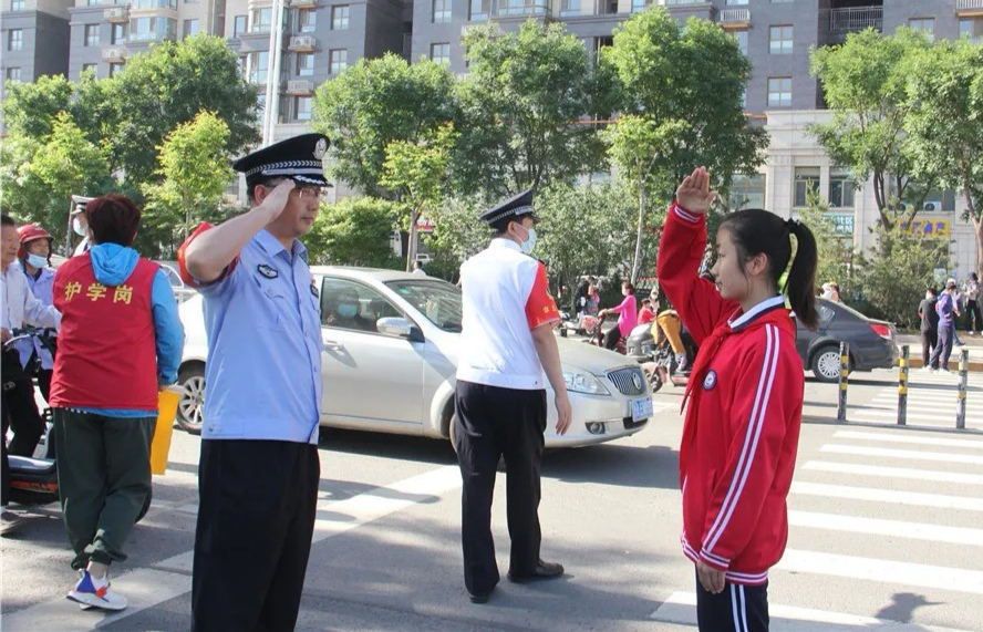 160353xhm3yyuye43h3uwu.jpg