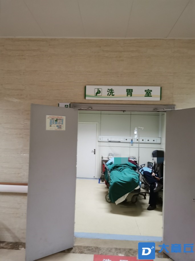 000825v51bubr5fi18srbz_副本.jpg
