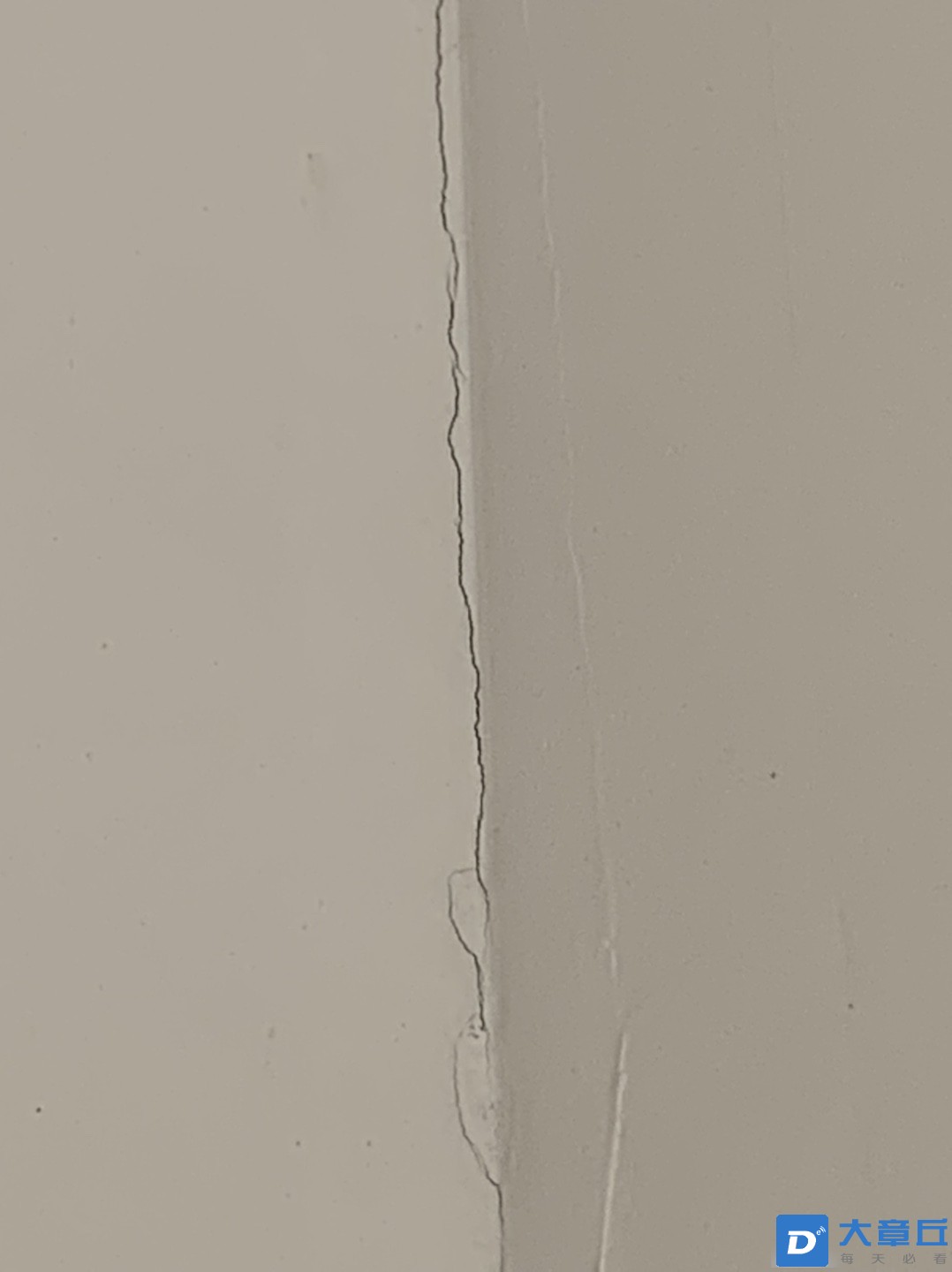 20211225141545front1_0_187311_FqRZR3MVCZaZ0UNaIgpTj851VXXk.jpg