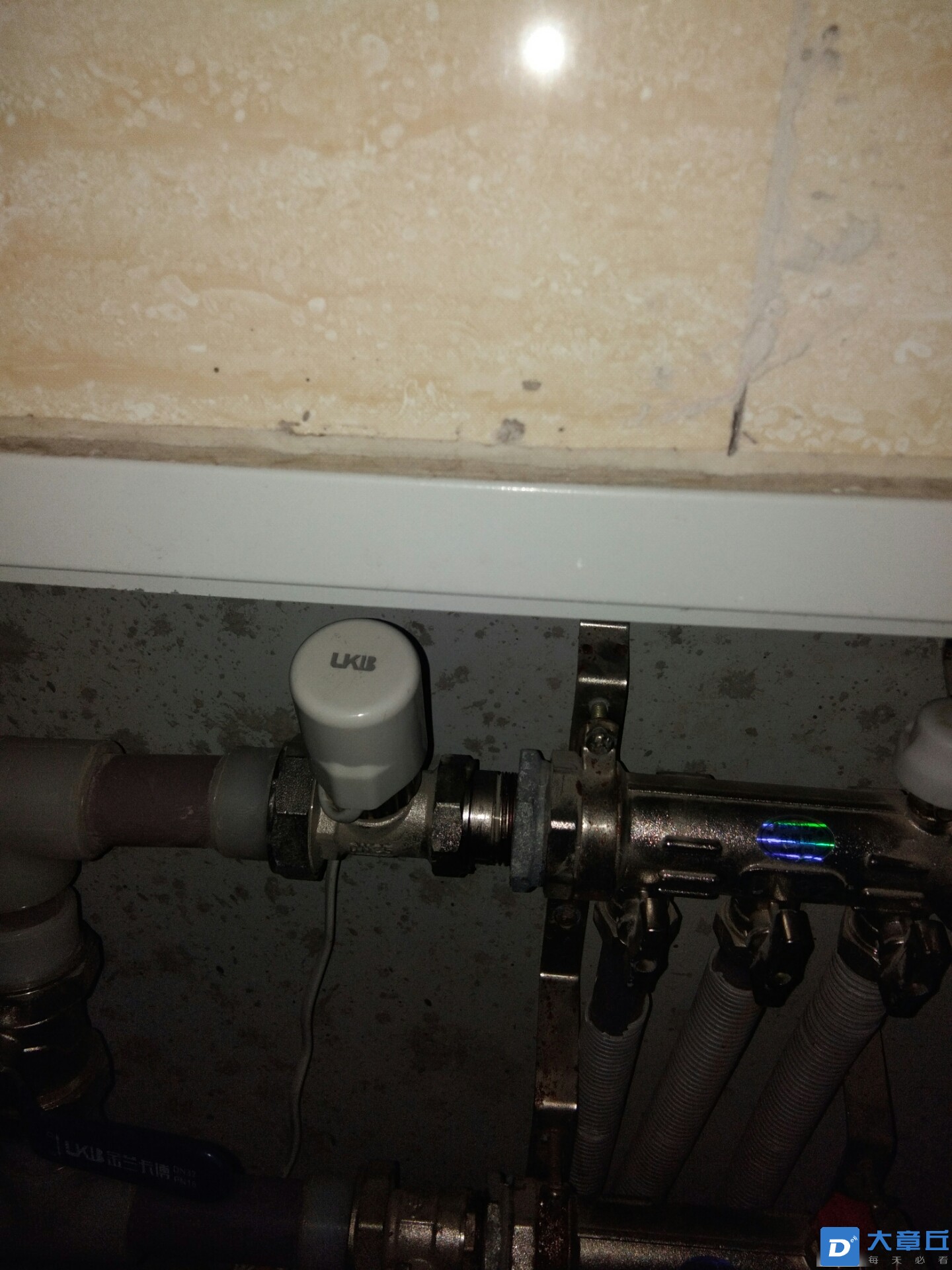 20220113080045front2_0_82602_FgakGOf4XdS6gDuuBq_-MKoxZQ1b.jpg