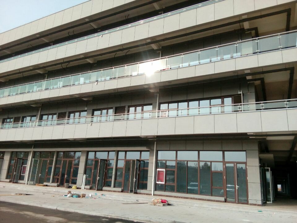 20220607131617front2_0_21176_FuFiifr73C5rKbkmJVXWucj5pRVL.jpg
