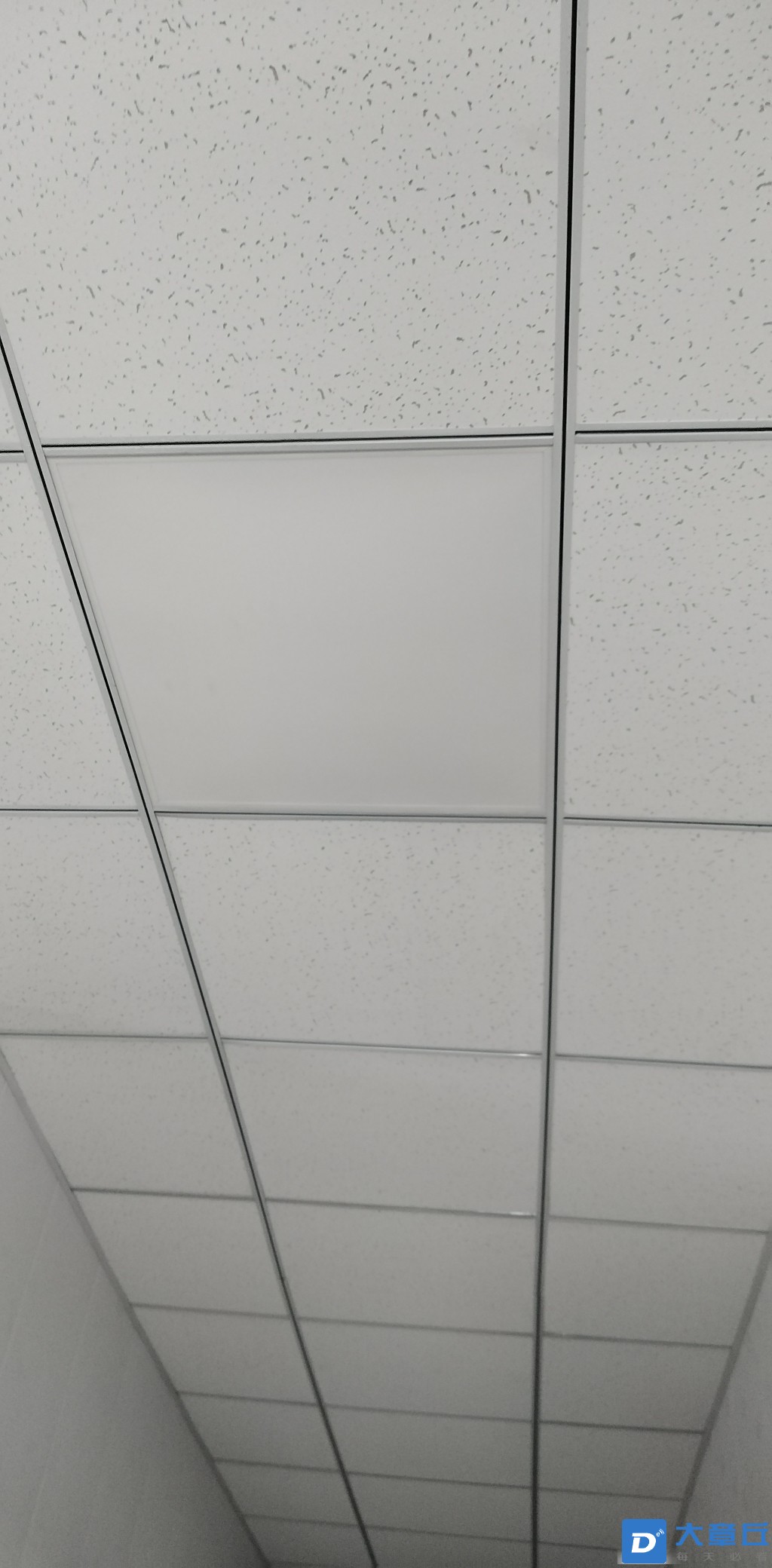 20220617130859front2_0_18766_Fs3bpv598H1eD_FREW3tb5S5I2P5.jpg