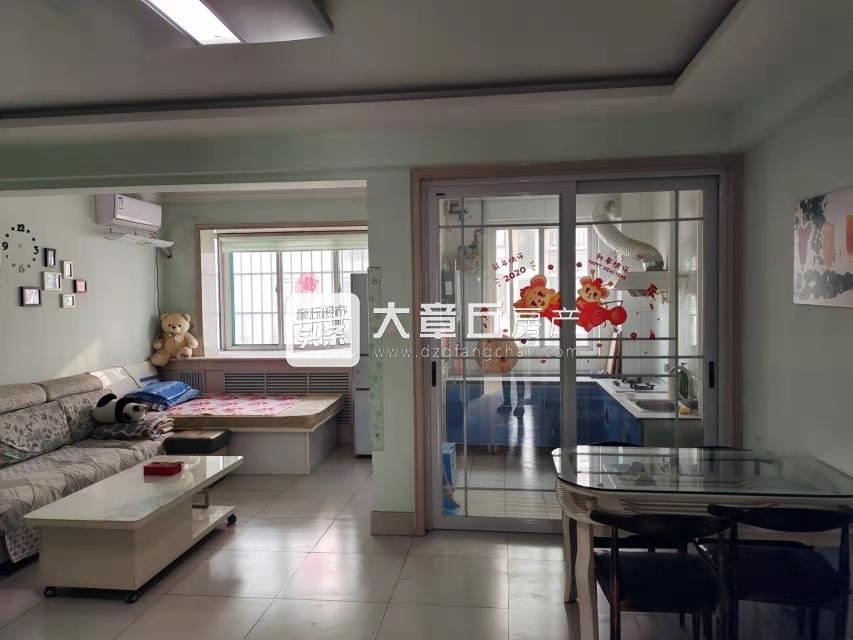 095548kyg8gku2gyui1gld.jpg