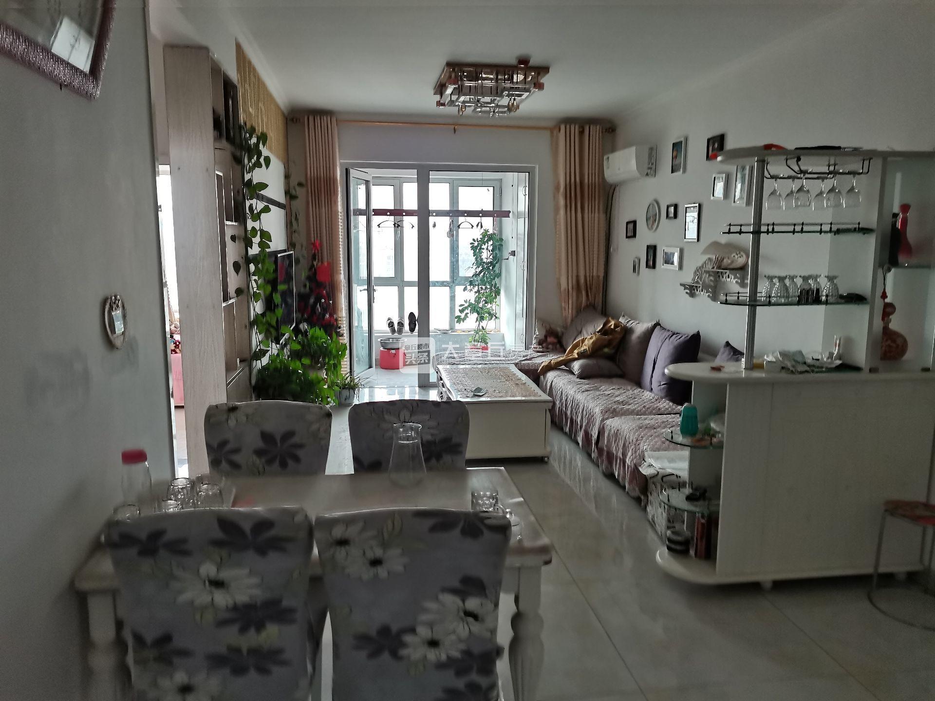 093945cvtak790r10u5urr.jpg