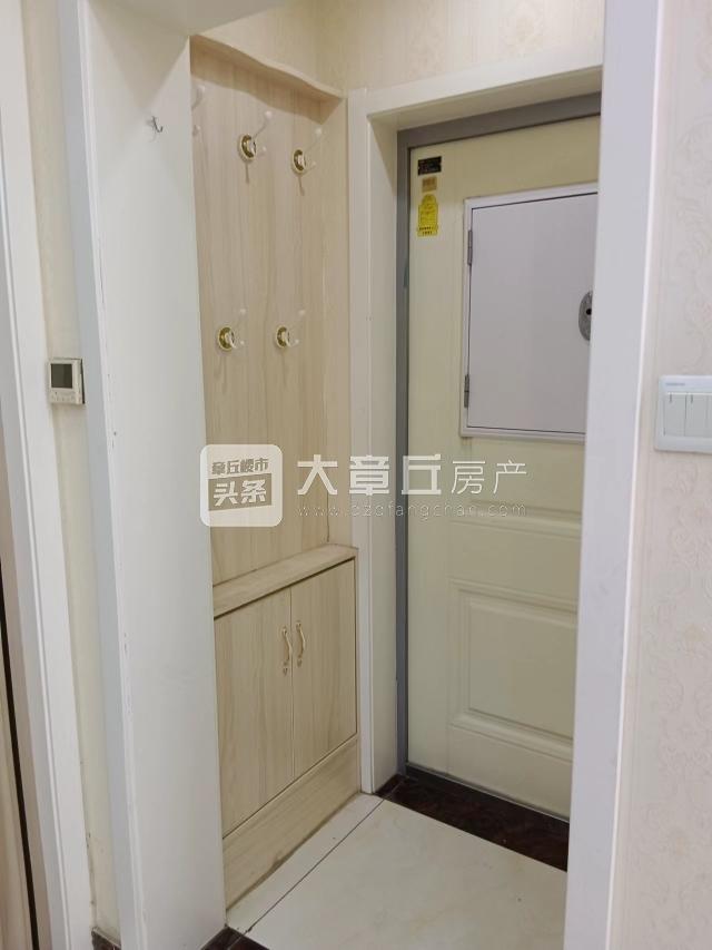 094251jjs9xstccset9qhx.jpg