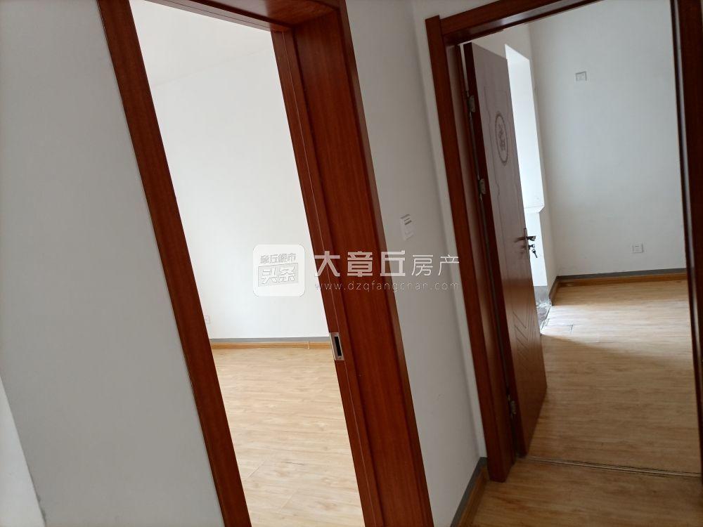 100712yl3vr8z0g47bx07m.jpg