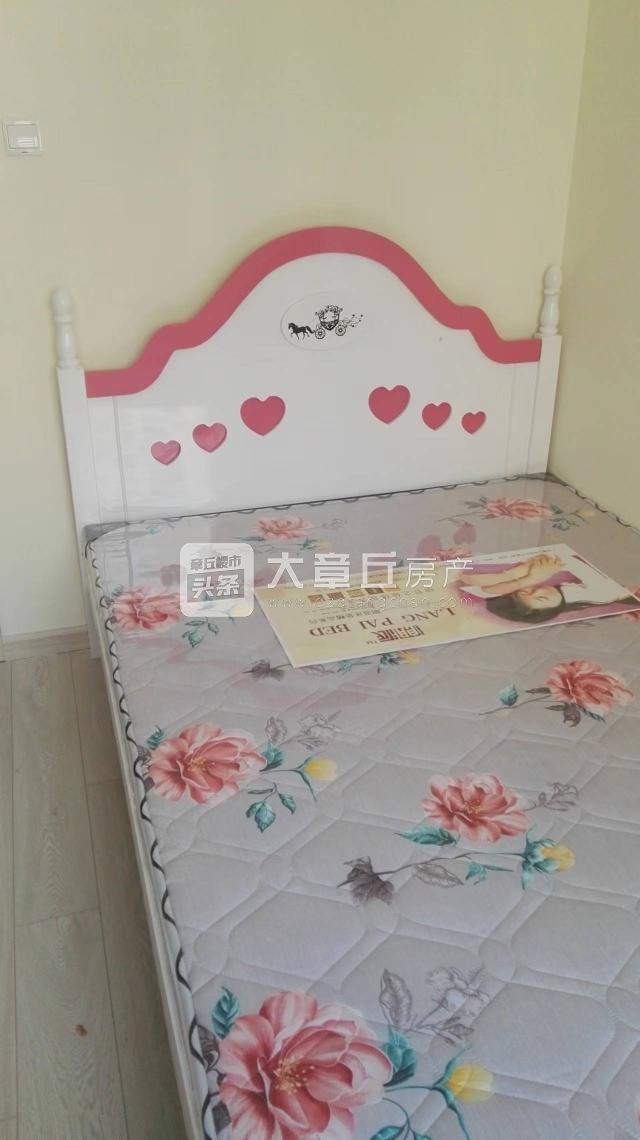 100716vlcb0l1xu5reeuqy.jpg