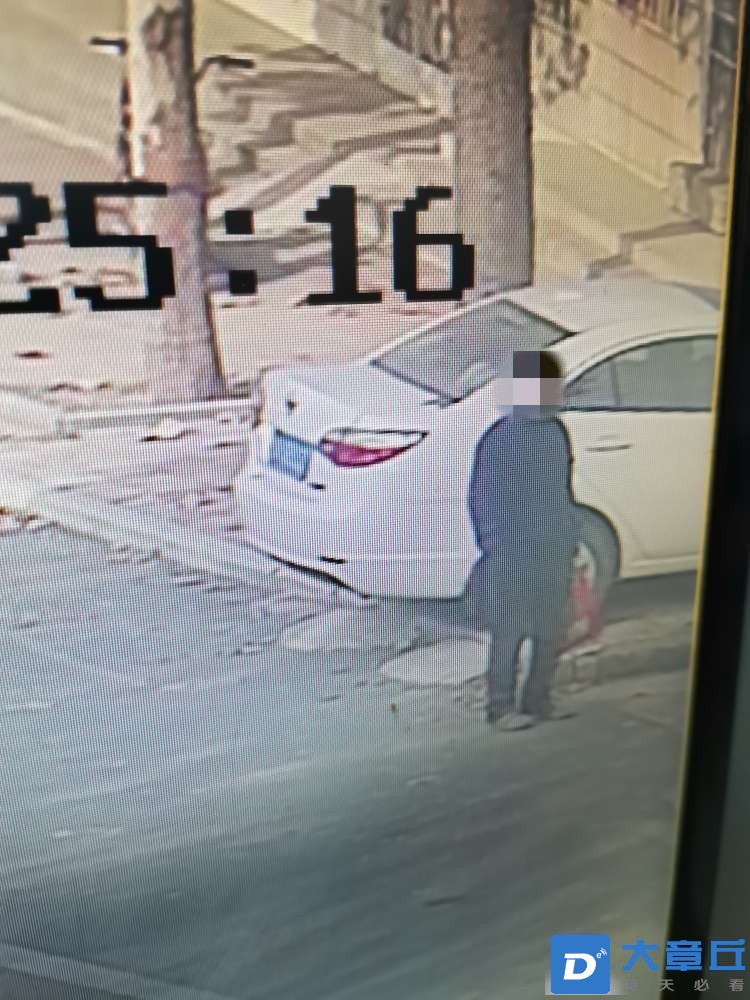 185147p023rqs3y2um2frs_副本.jpg
