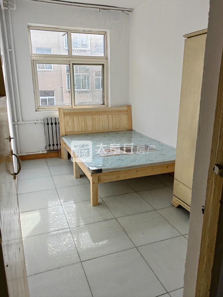 095817gdn25ozjwggtot27.jpg