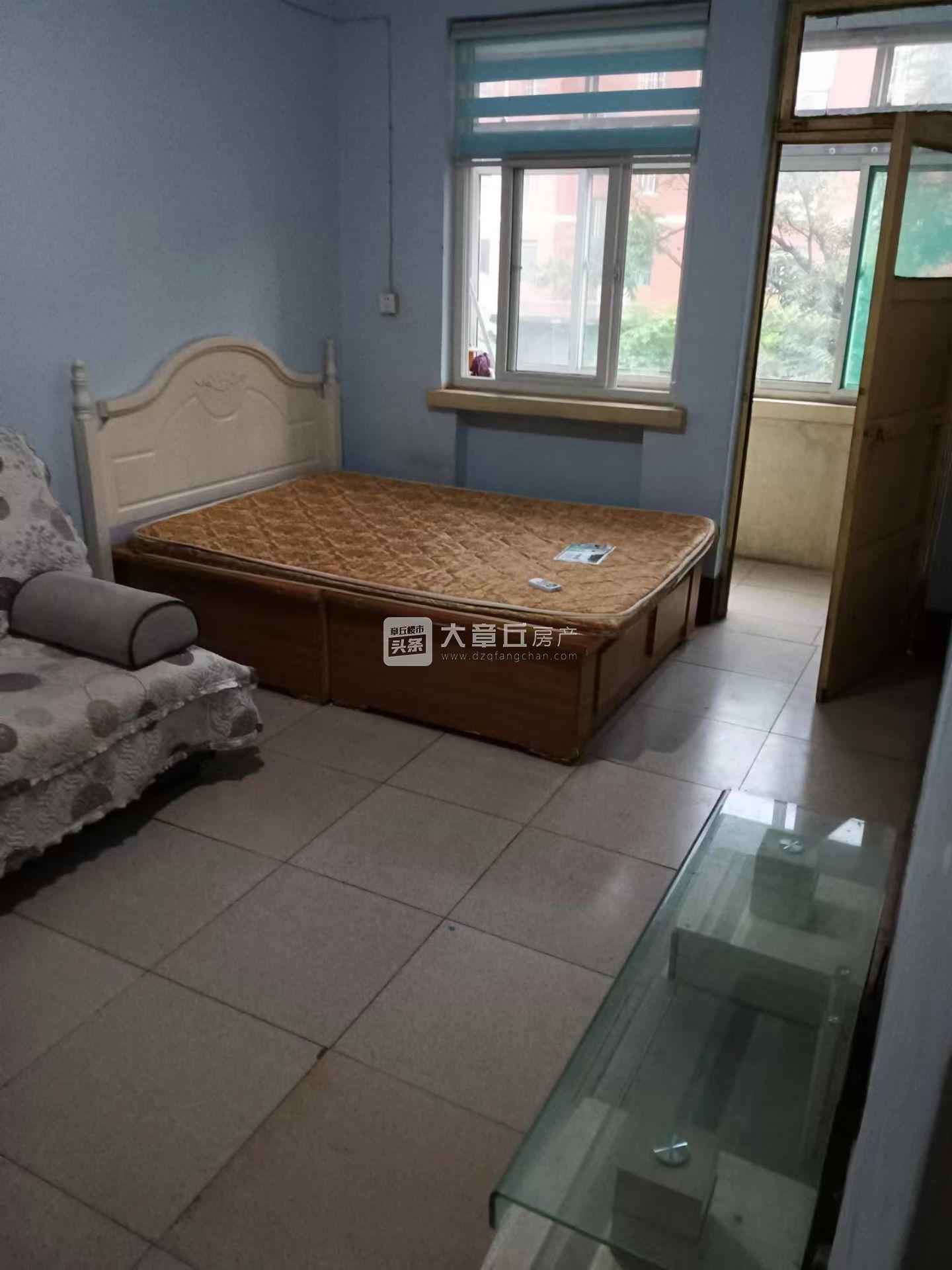 174014h6jy2r6uc67i6hsp.jpg