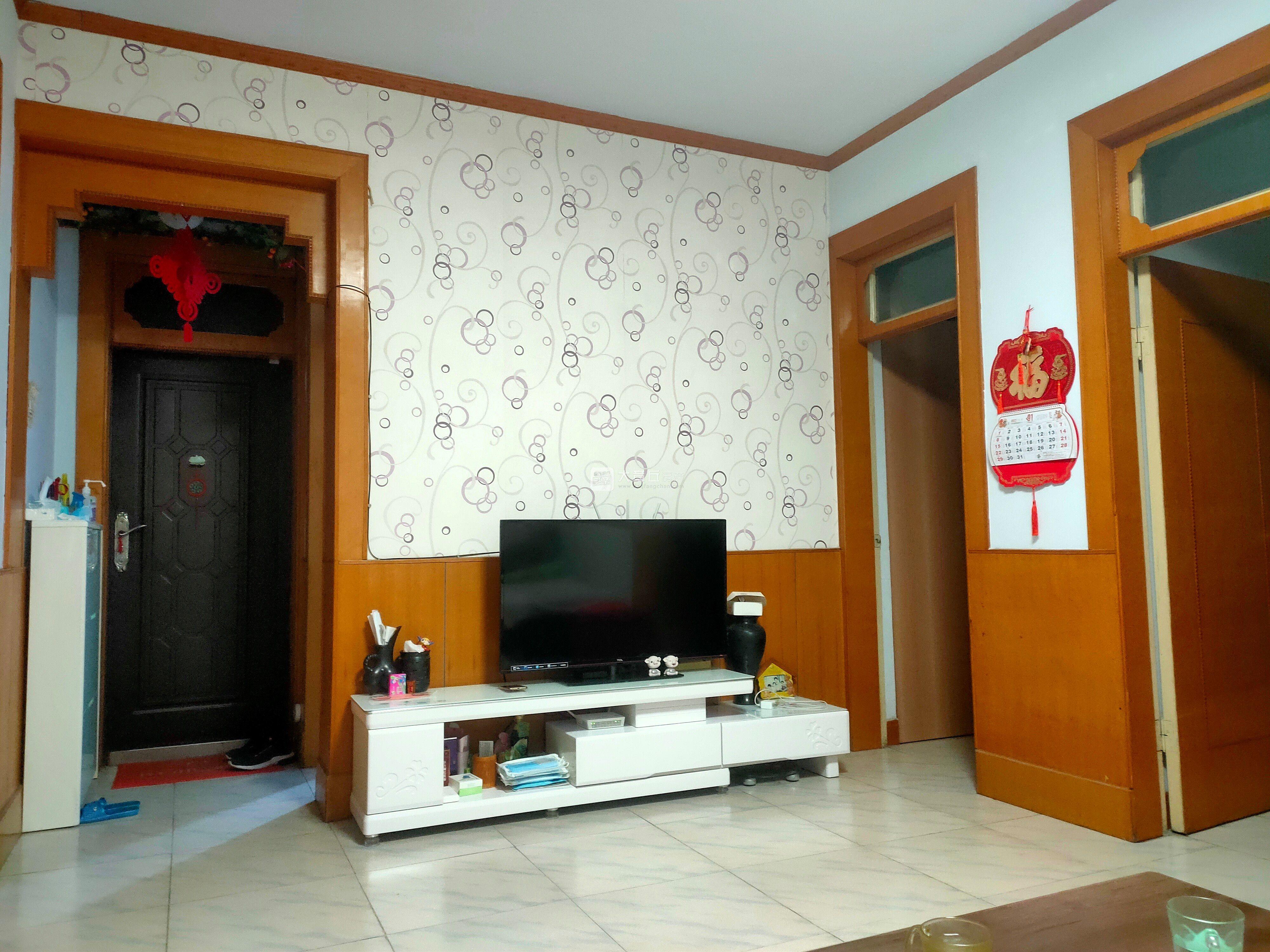 094200p479g43u17954n7s.jpg