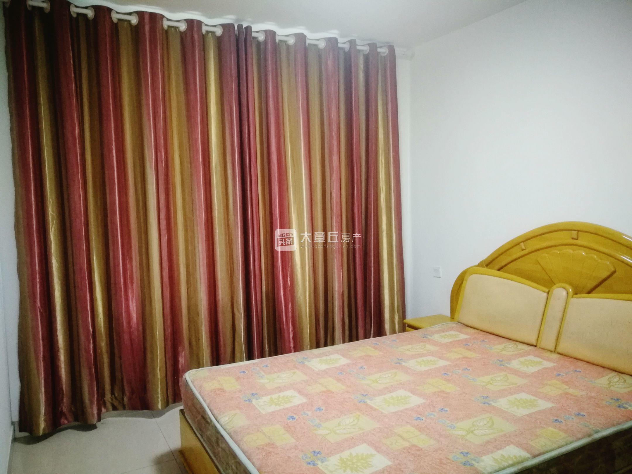 100916b57l4843xsrd4qa4.jpg