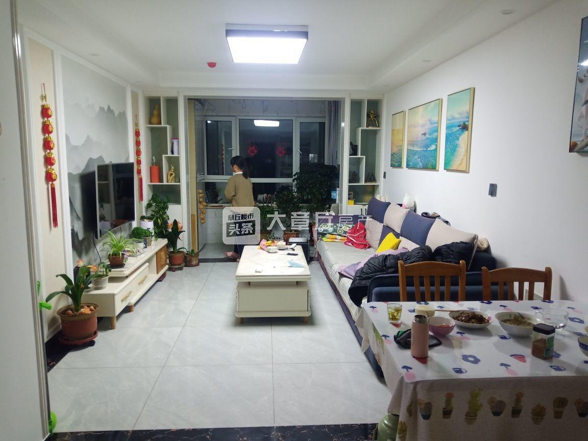 145203w6qy6zg2qql7mm22.jpg