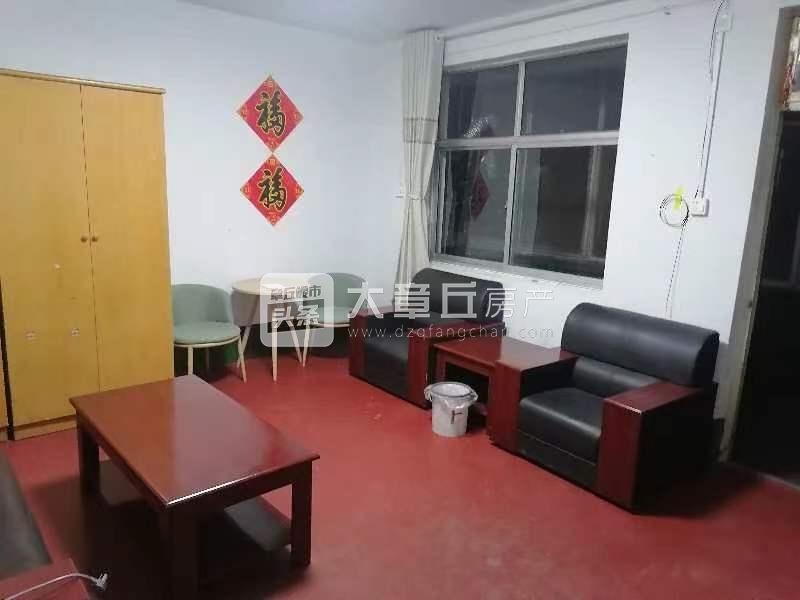 084631kvo5mp54mohdc5ip.jpg