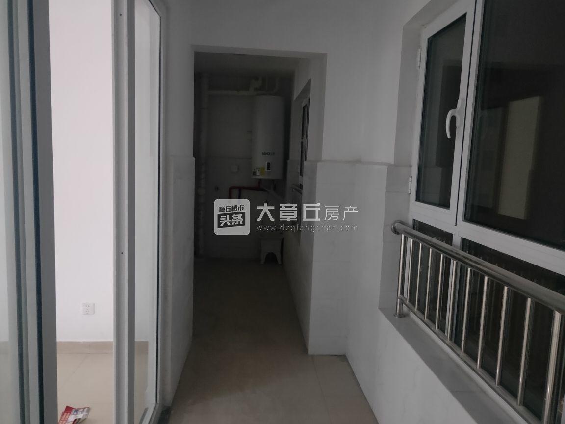 170327me6w8896a9304kjt.jpg