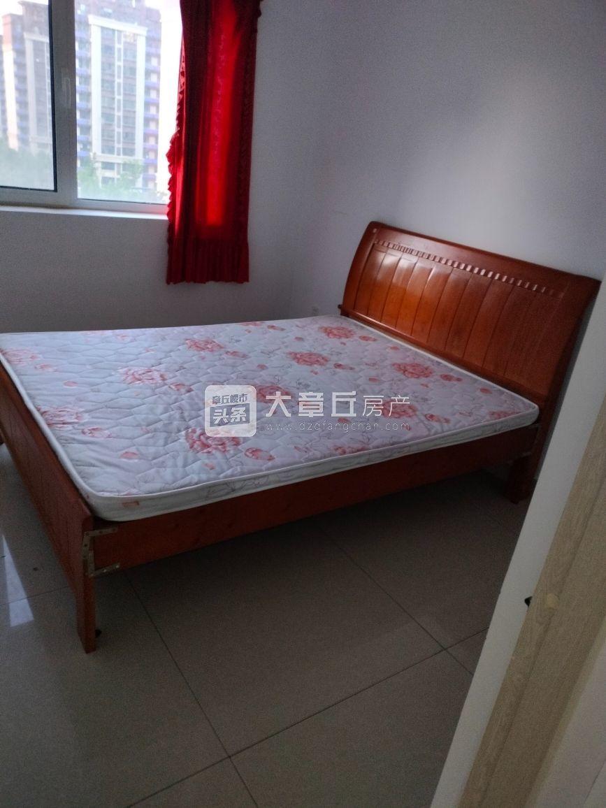 095943g9bv7t4hkb88htc7.jpg