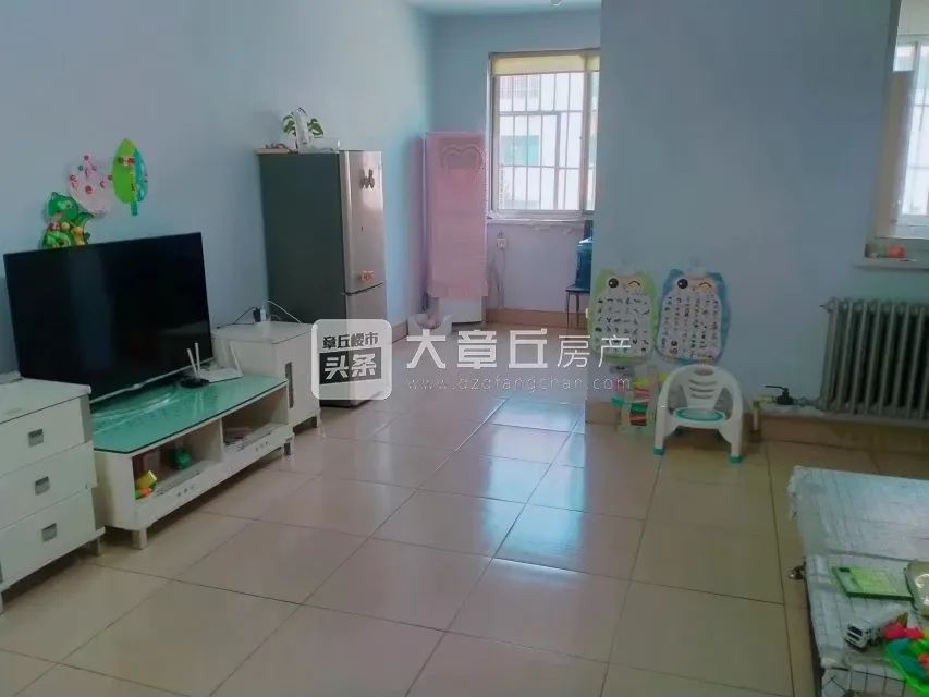 093953t720017aaq24ead4.jpeg