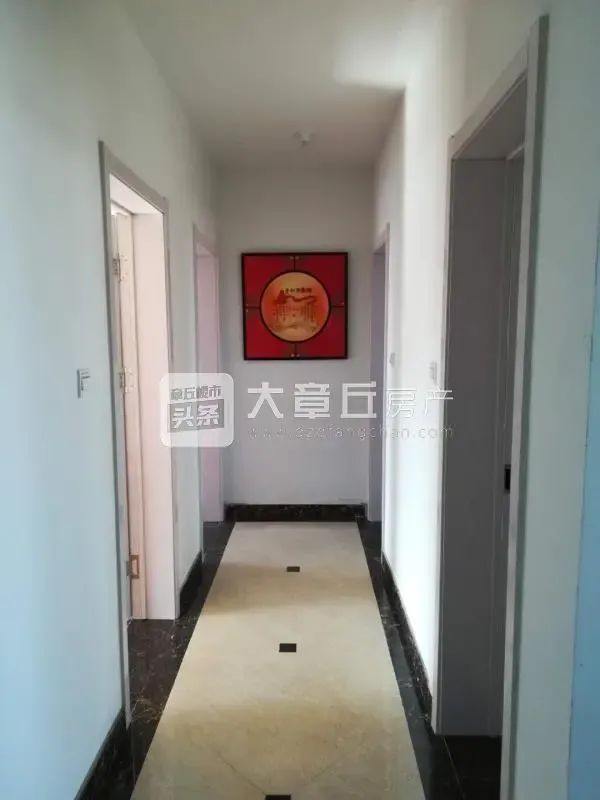 085551smt32rmb0001g2mv.jpeg