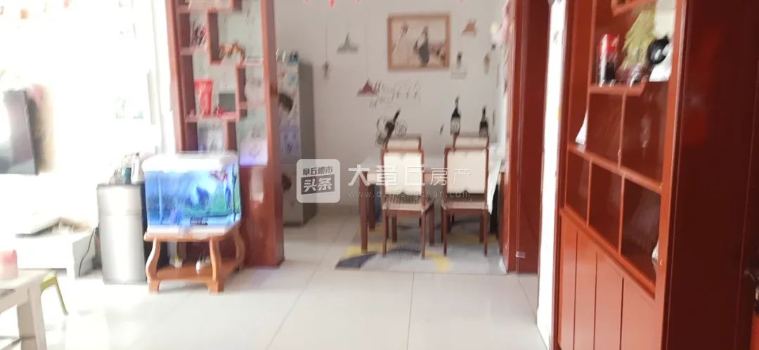 092750n3rqwu8vg98htju8.jpeg