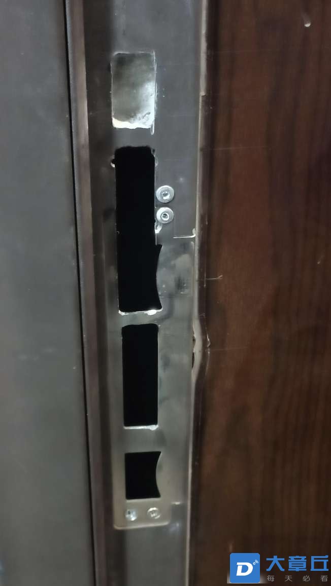 20231124084956front2_0_148106_FuKjUm3SNcMNtRiHGUniTUhkcuz6.jpg