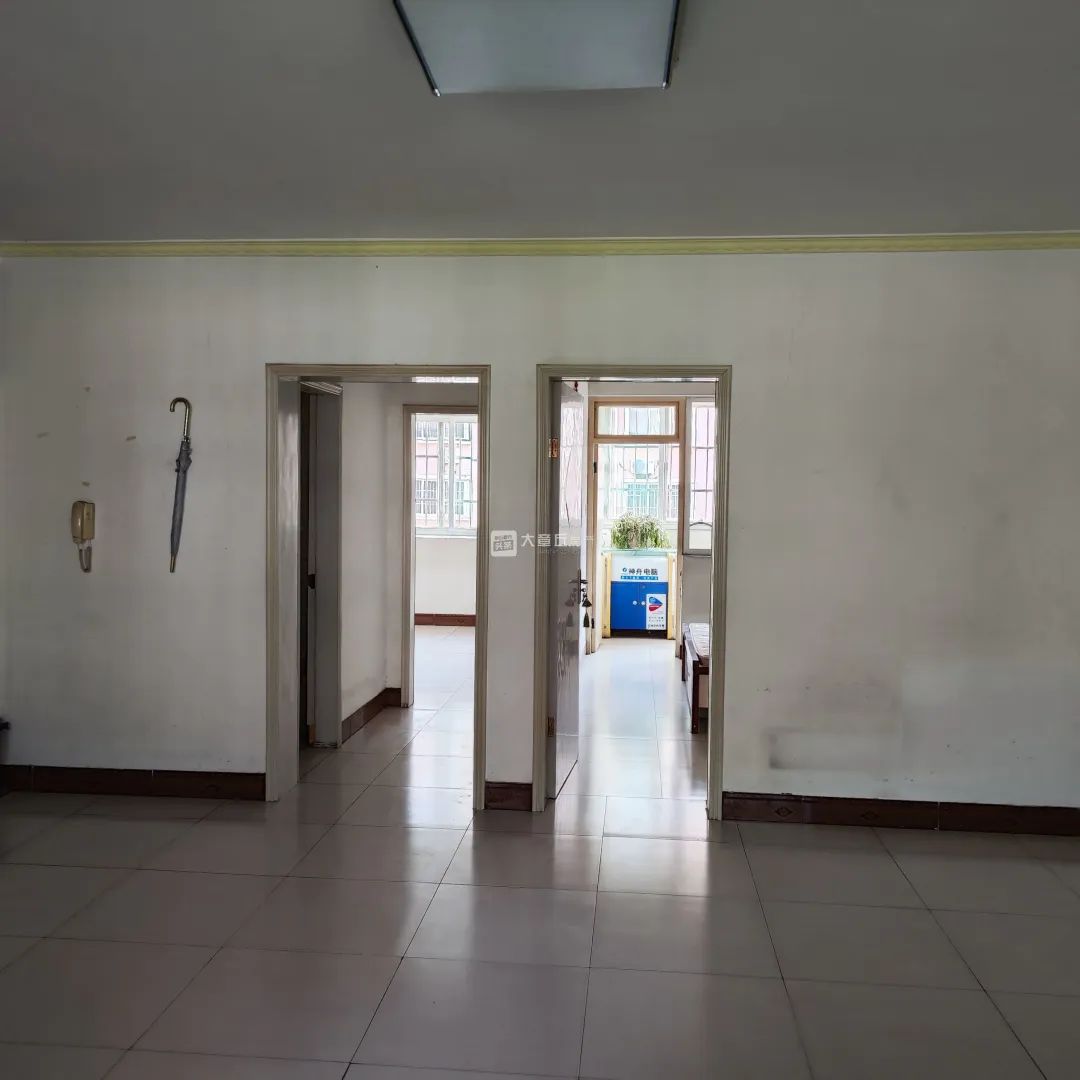 110447tbb697vswyx7isrb.jpeg