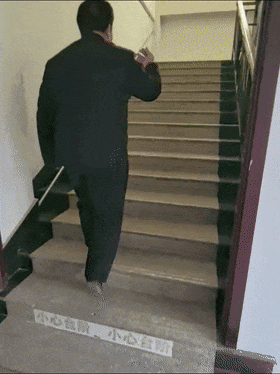 103532har2ldj525calz0b.gif