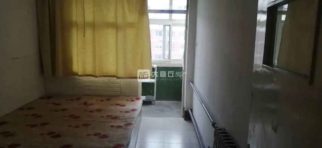 091025rquu5zou9robhofs.jpeg