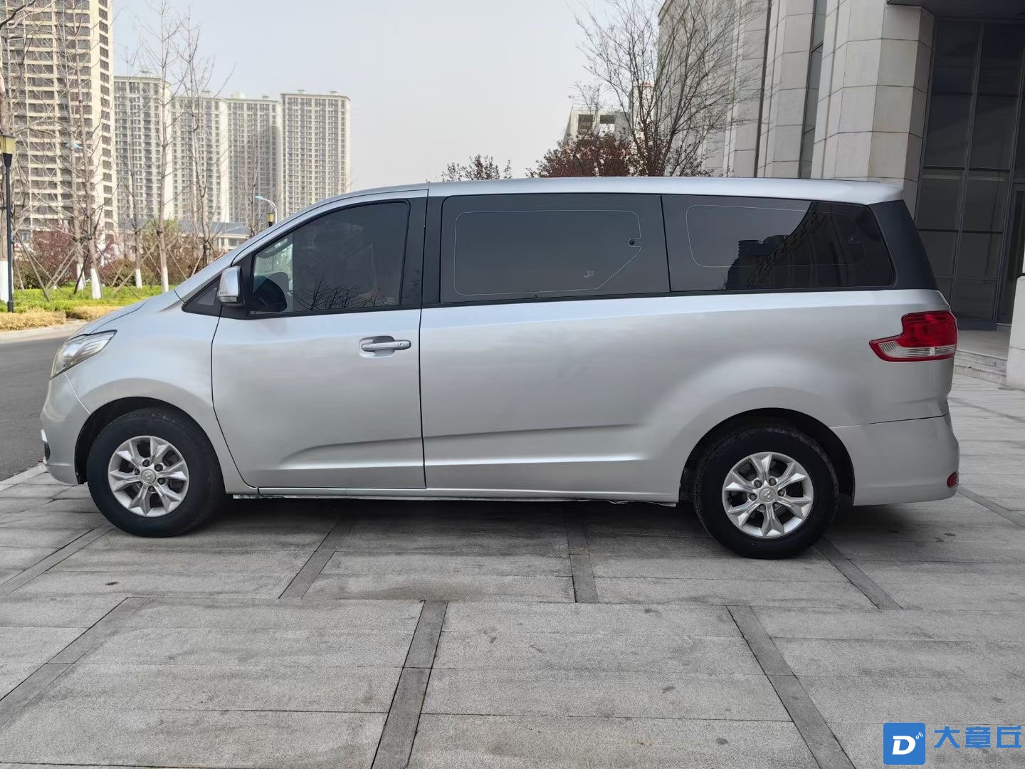 20240407094708front1_0_241920_FtnCegm5qR3J5-XiJ9Vl6CCEEENg.jpg