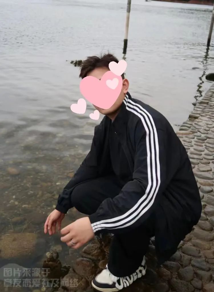 093641c9xouarlurioclic.jpeg