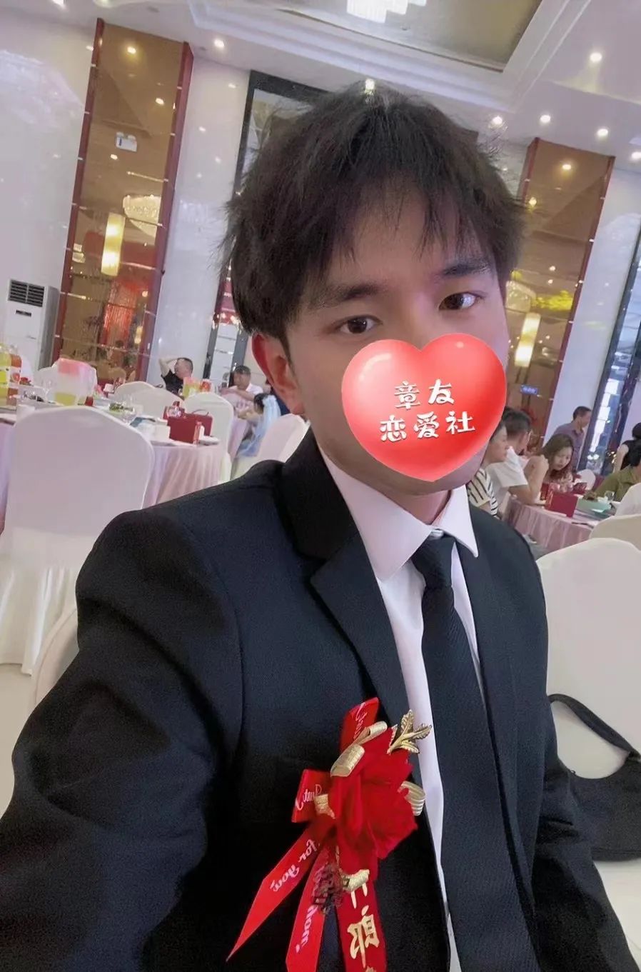 125432phu0tfh80m7s008d.jpeg