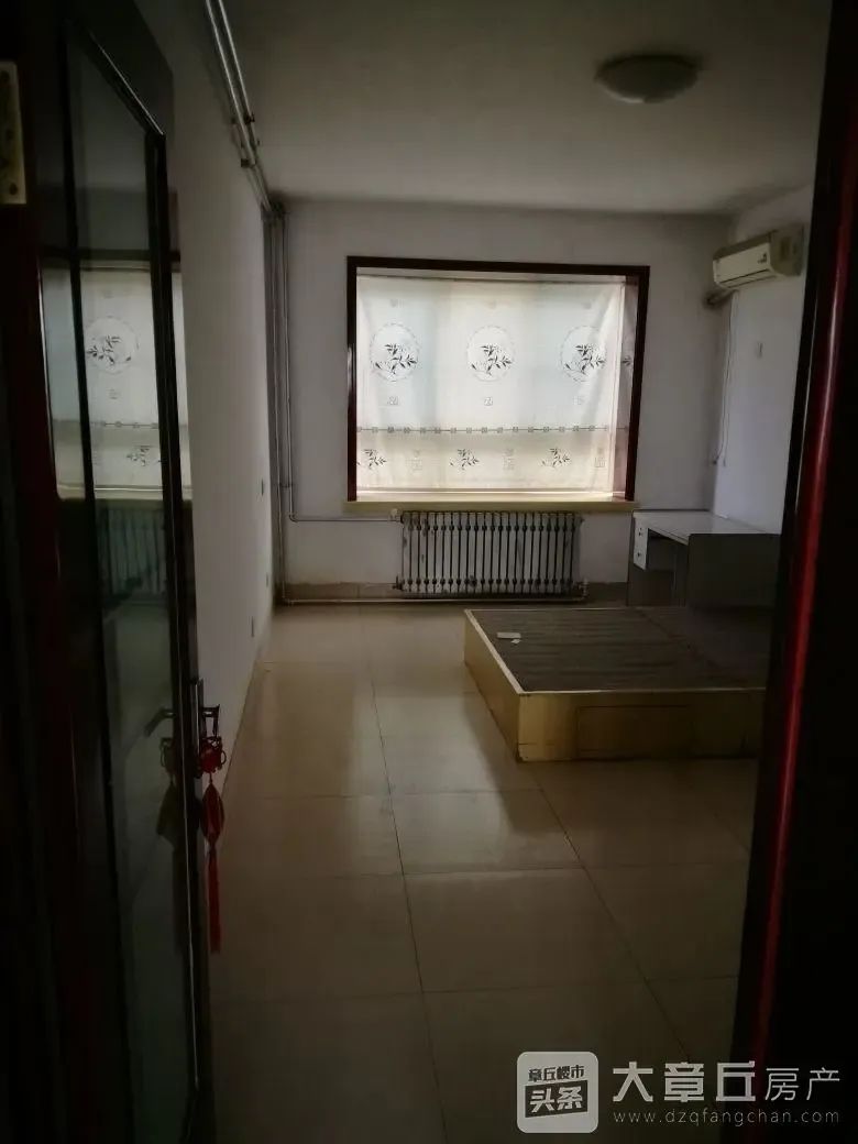 092149nv06vqdvmqvehok7.jpeg