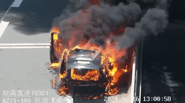 114649h8l8avz7a28drccv.gif