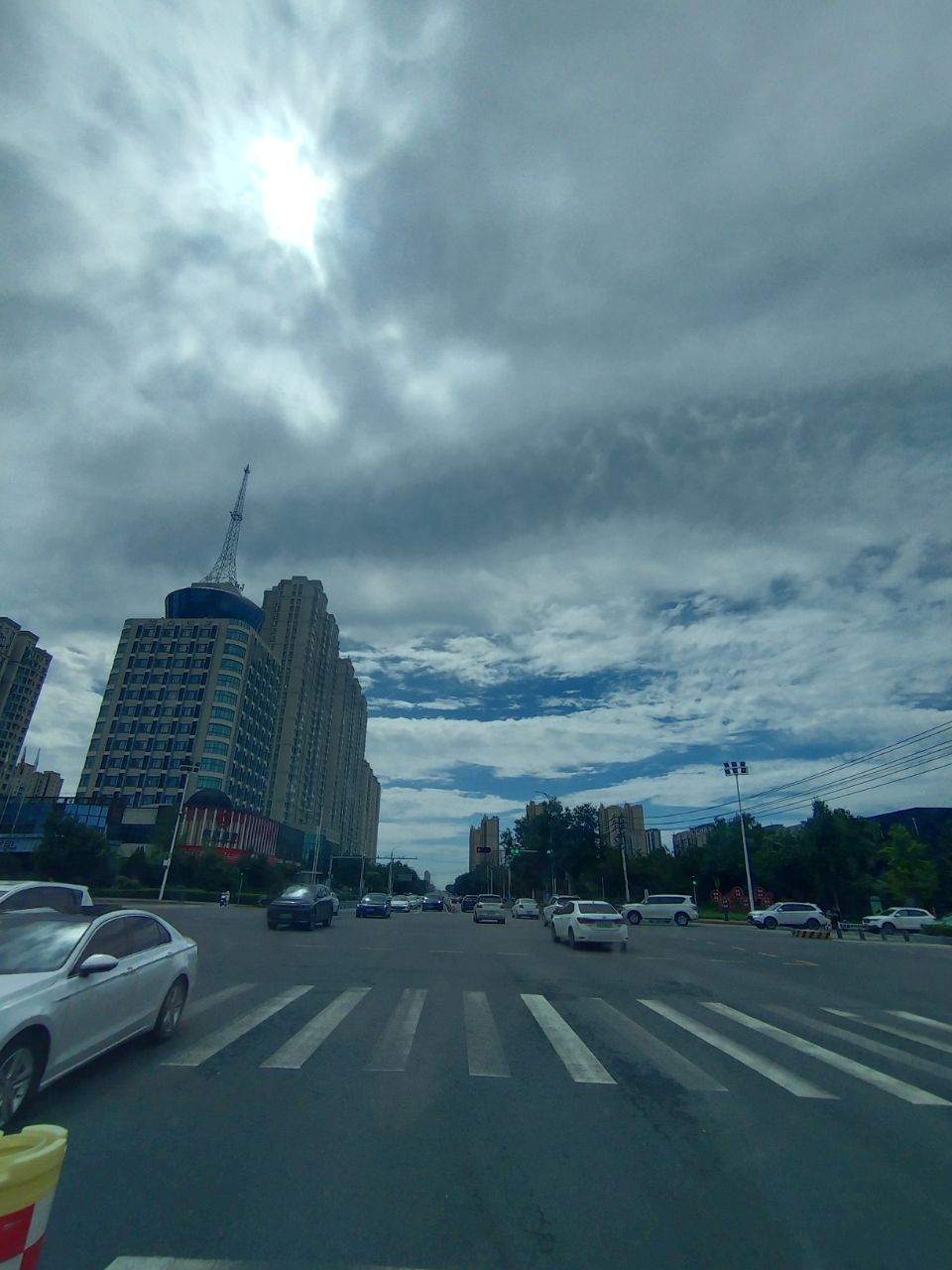 20240726205636front2_0_17429_Fkq6YLbJIPazt23y36RusTIfKHIl.jpg