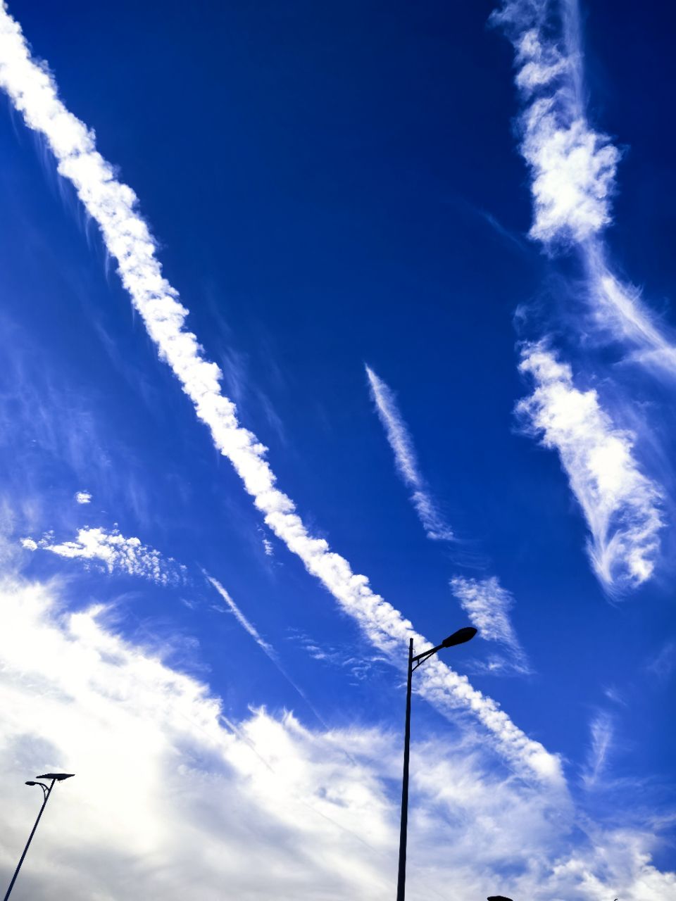 20240922201029front2_0_18922_Fgb4ELYJsnNVyQSyd9kg1UrAXha_.jpg