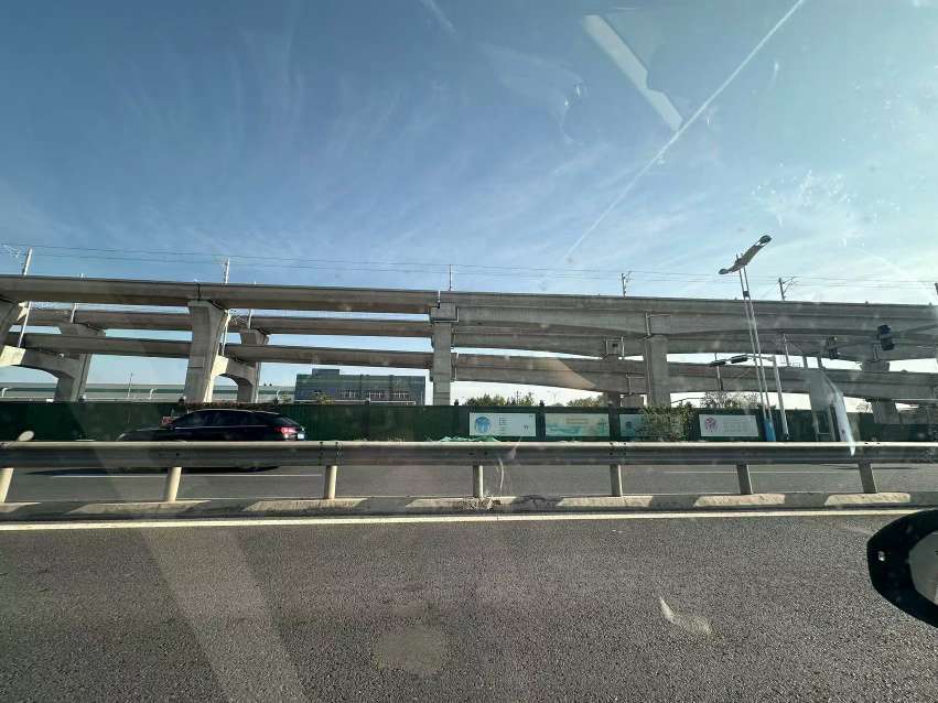 20250422163640front2_0_267060_Fj2Qhs13oMuFAkK10Lago9EeJvfi.jpg