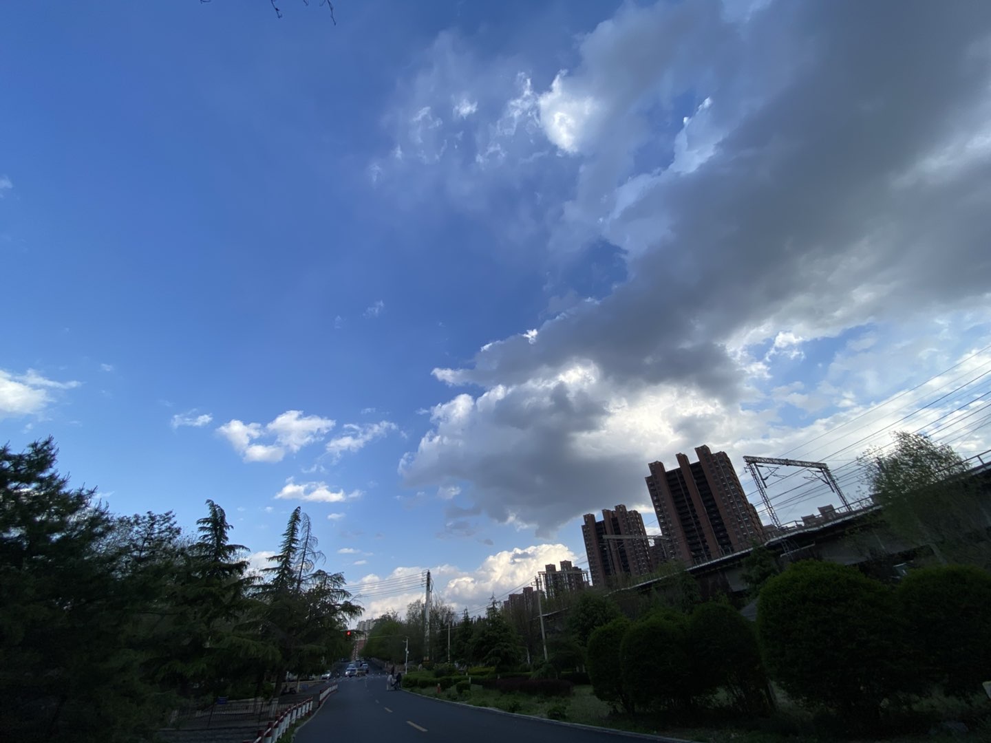 20250423072106front1_0_89150_FucW2-7mK080jEV3tueLFP8y1sIC.jpg