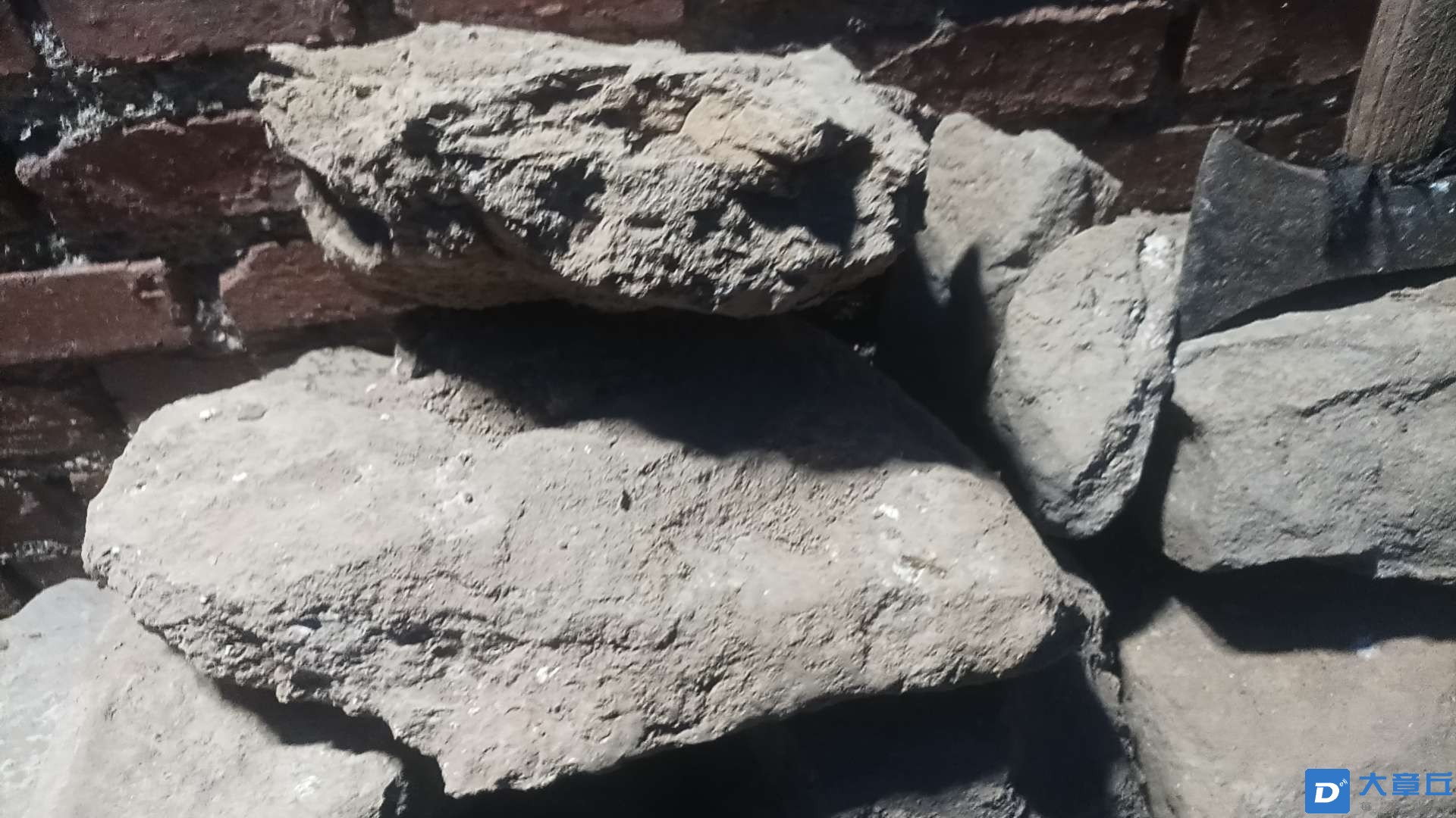 20250427191511front2_0_41591_FubSHEugsBGmpB8qTt06VRkrBSKd.jpg