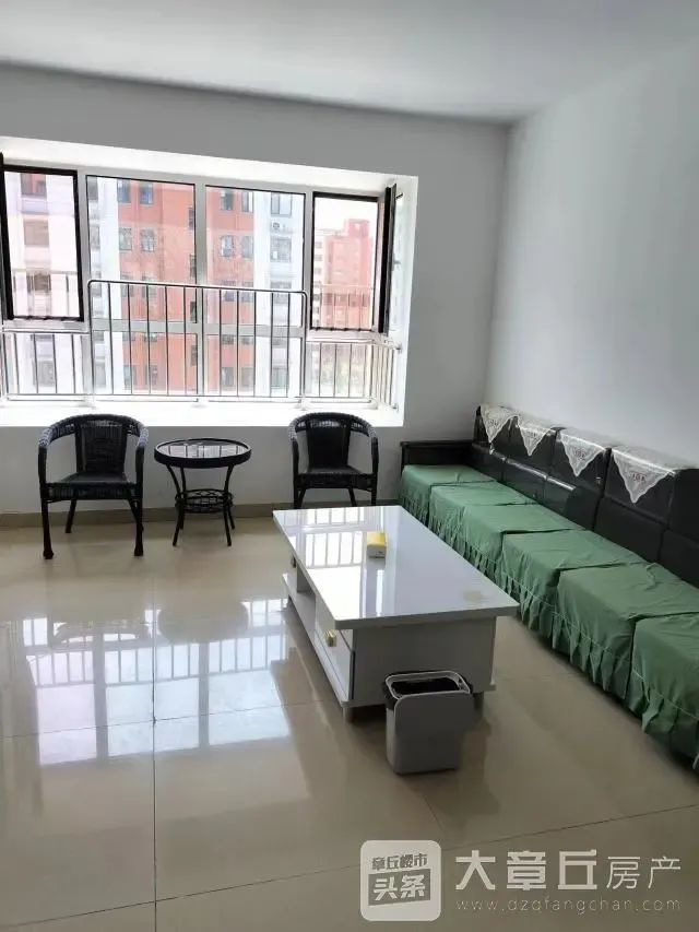 150130ns864hvx6sya3mdq.jpeg