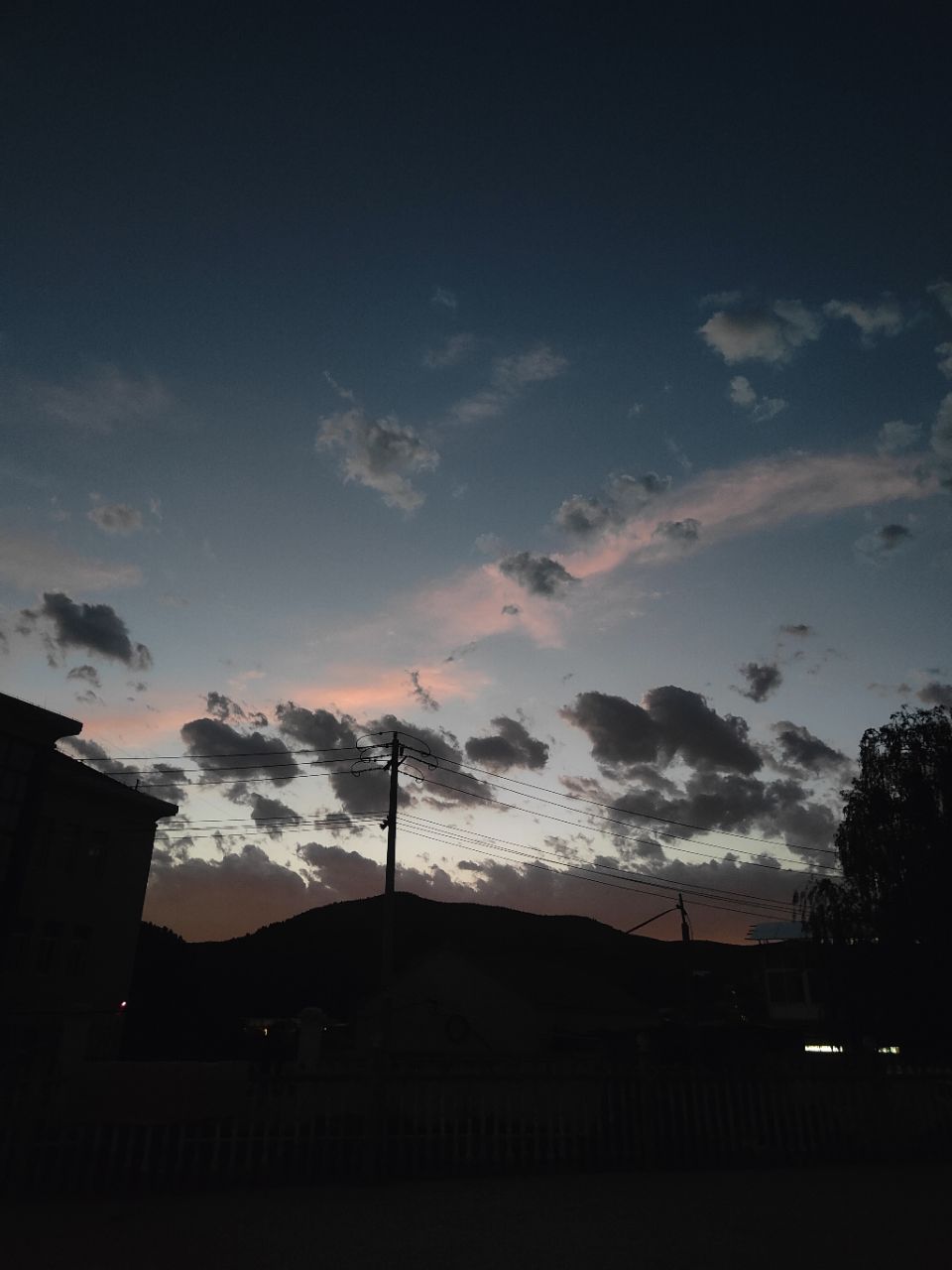 20250604155507front2_0_45053_FtLbT_sOu9KKLmVROlcPoc6oe_8R.jpg