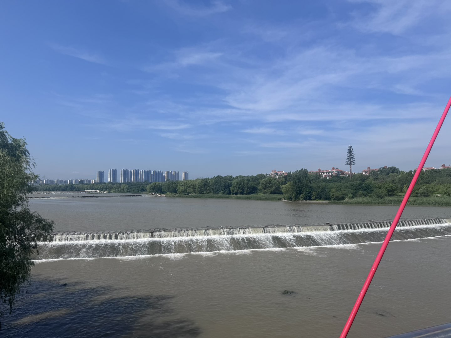 20250725101812front1_0_263566_FhPYyCjmnA3Ne04hBLv2JA3ROI_J.jpg