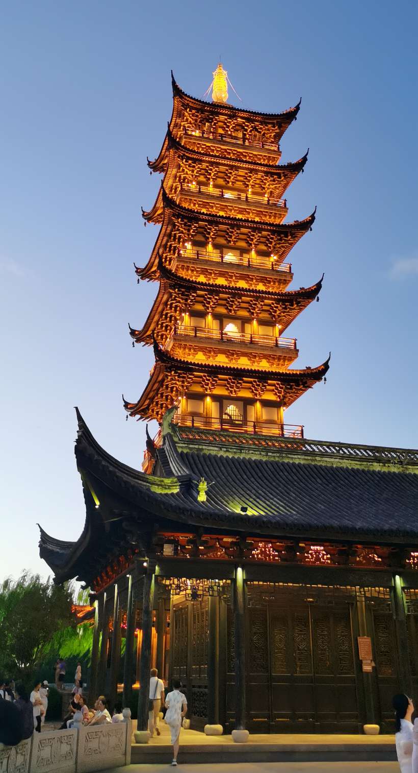 20250725184035front2_0_107209_FjIU86rClYFvB0MghO3ZEWnOSasP.jpg