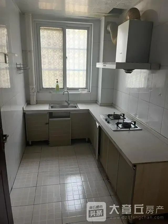 091927deo8j144j5xkolj8.jpeg