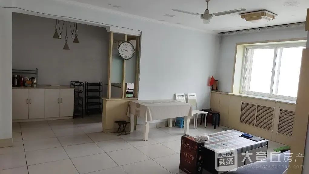 110456mvmozk0laotiuiau.jpeg