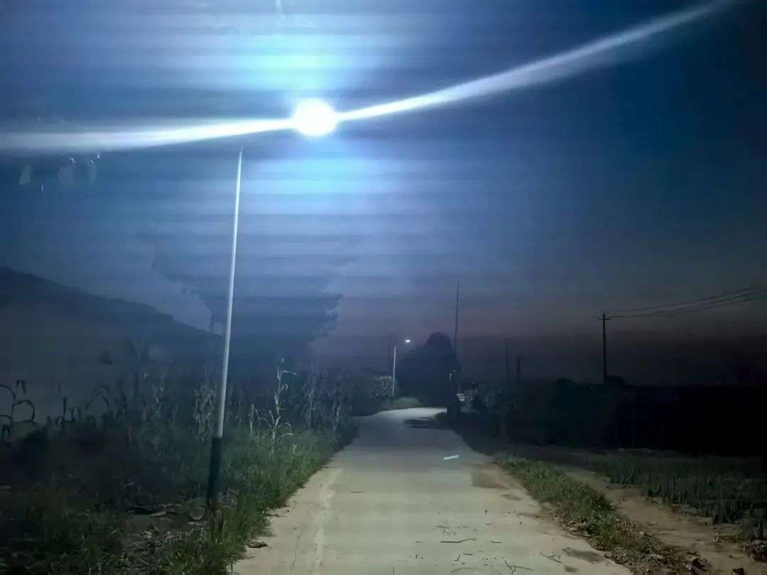 20250816142939front2_0_127779_Fuh63kh5RejR2ZBjny1YNhLu1kEi.jpg