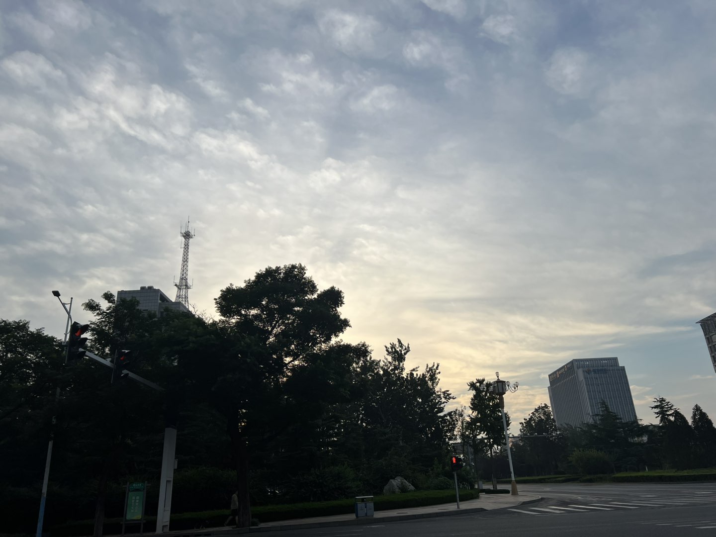 20250819060506front1_0_129688_FqSHnVrWi3QsKVv8LOsbNml1Y_g4.jpg