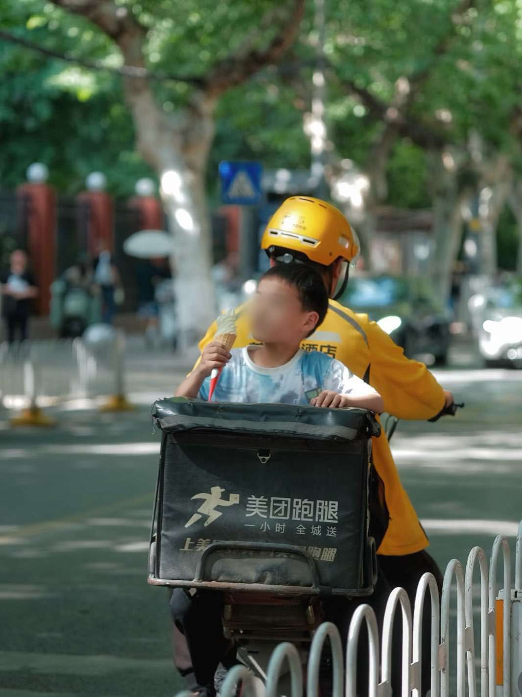 20250915111328front2_0_209634_FnN_Dg5ufyOIa5M2vRB2gjMnqXWA.jpg